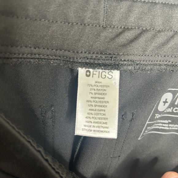 Figs Zamora Jogger Scrub Pants Black Health Care Work Nurse Vet Tech size Small - Picture 11 of 11